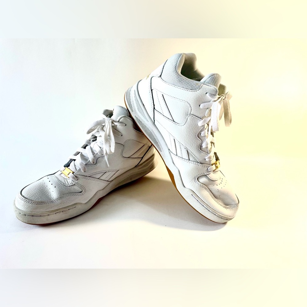 Men’s Reebok Sneakers Athletic Shoes Size 9.5